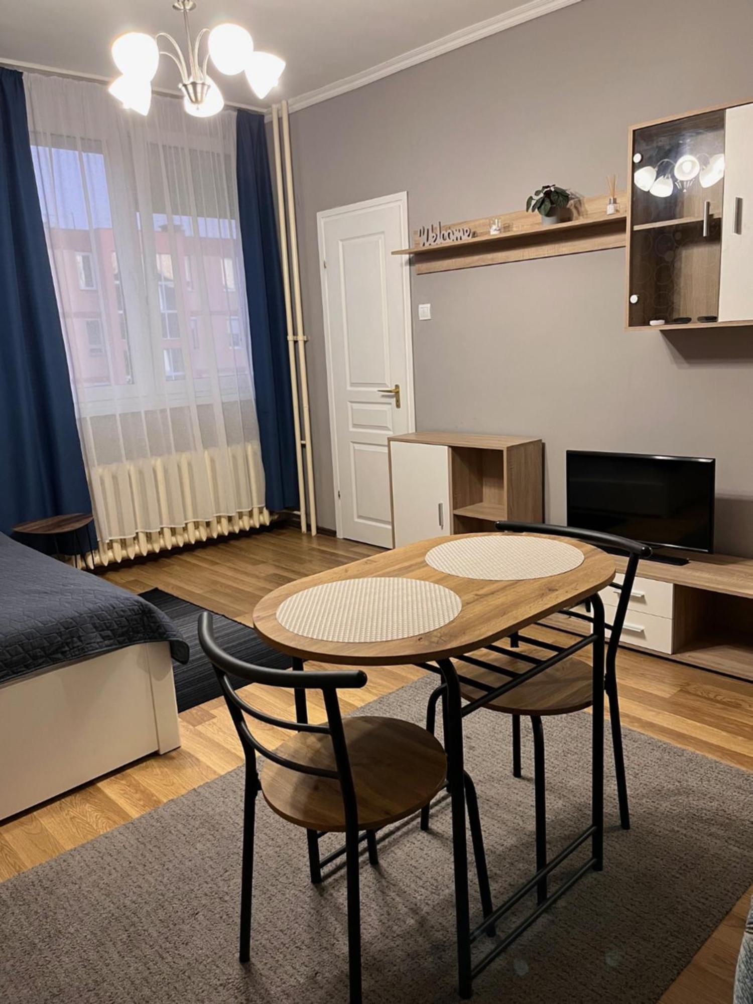 Gaby Apartman Tiszaújváros Exterior foto